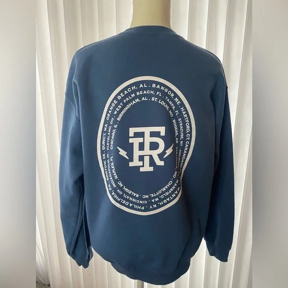 Thomas Rhett “Since 1990” Crewneck Sweatshirt - Picture 3 of 5